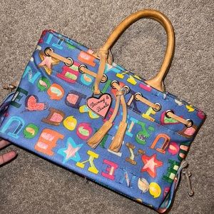Dooney & Bourke Handbag 💗✨
